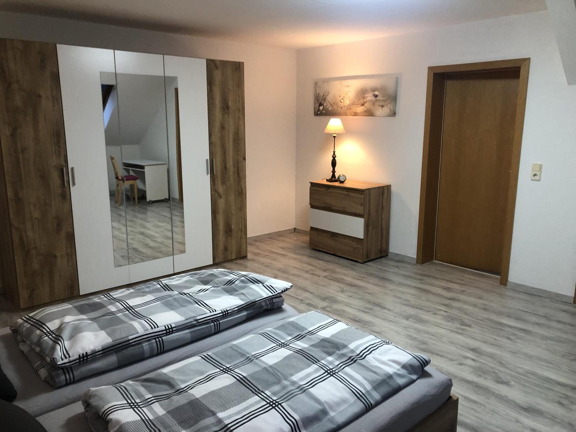 Moderne Vollmoeblierte Wohnung Zwickau Exterior foto
